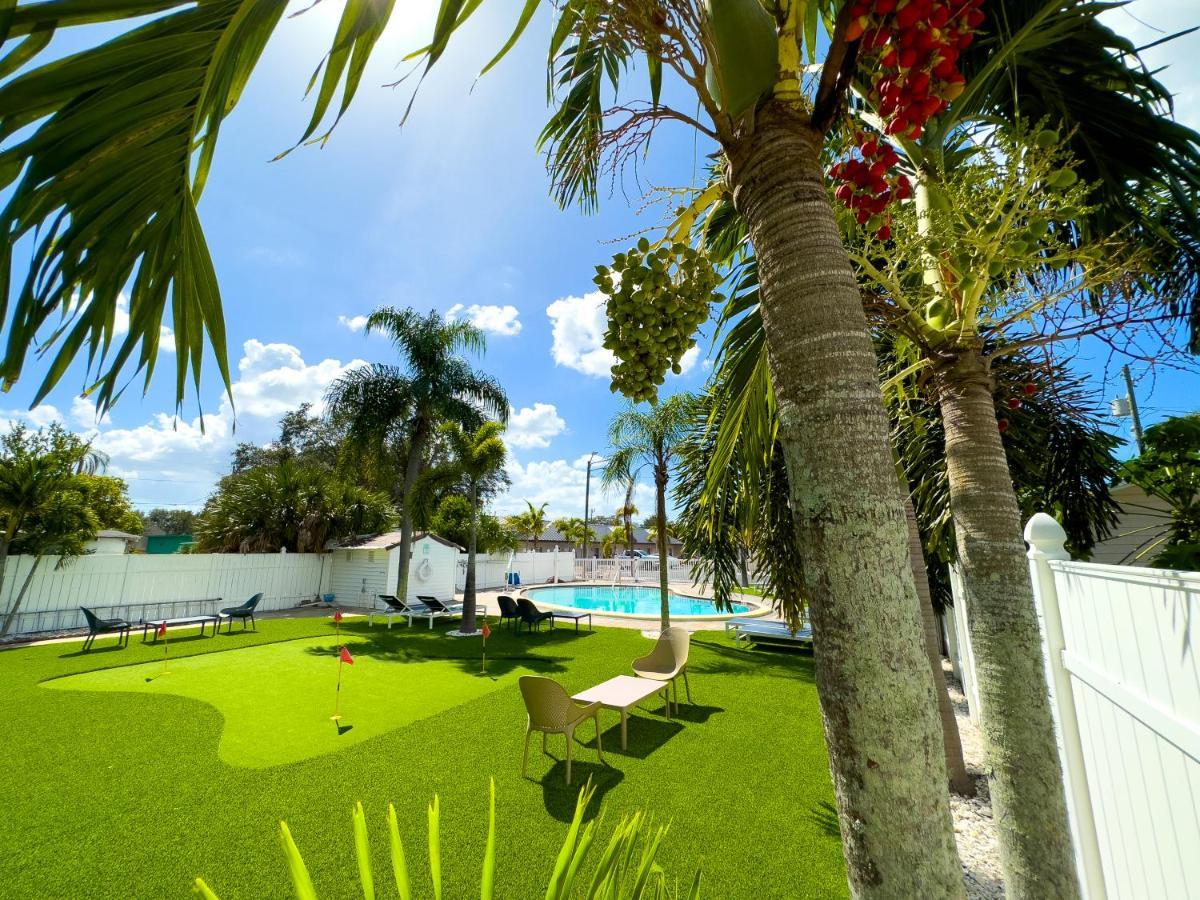 2Q Beds Studio Apt With Shared Pool 01 Clearwater Esterno foto